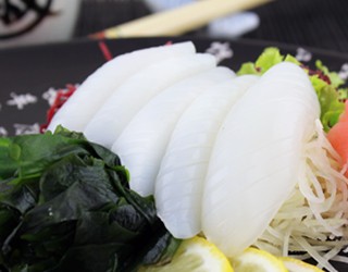 Menu55 - Ika sashimi 3pcs